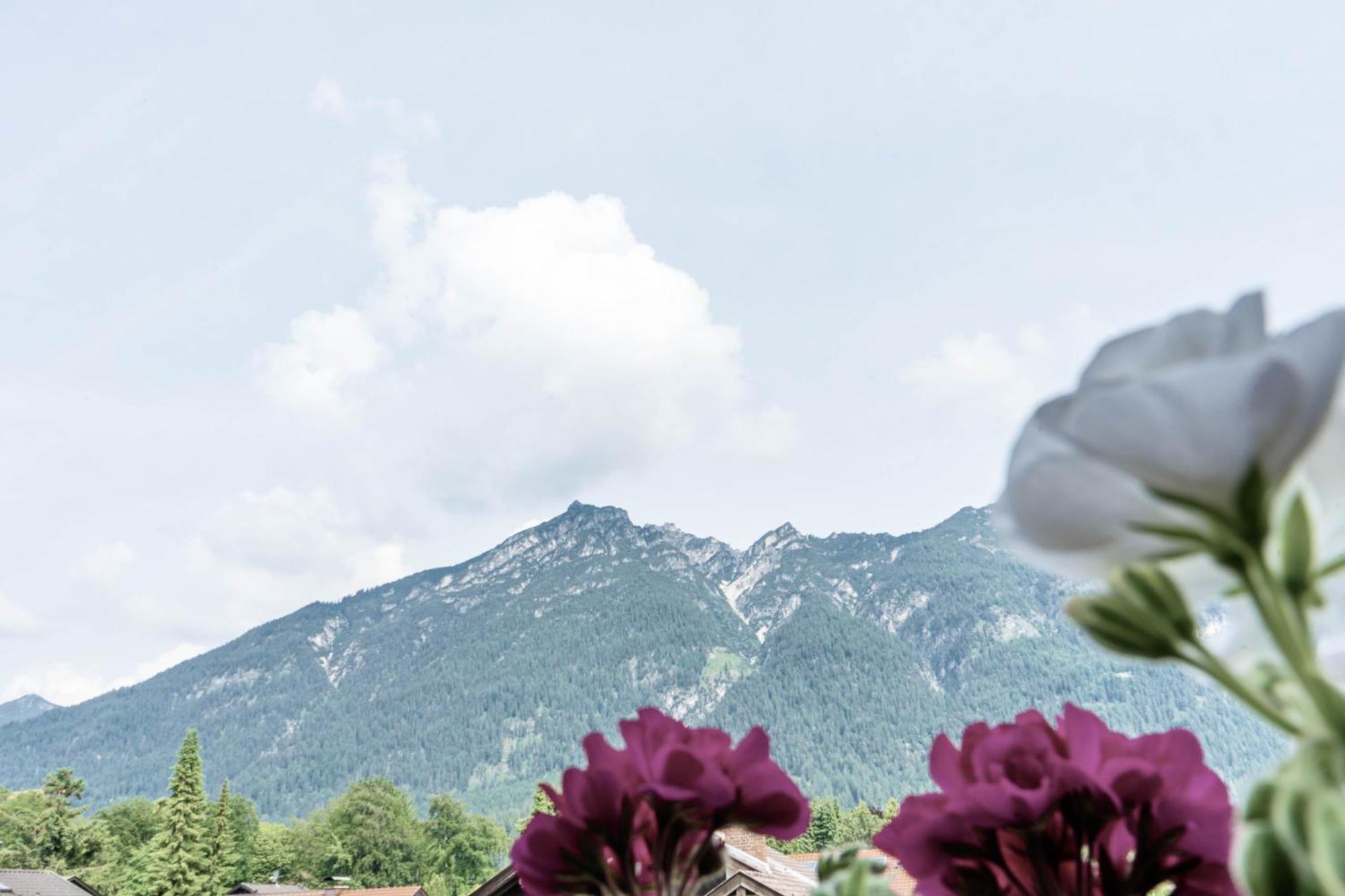 Gaestehaus Quirin Garmisch-Partenkirchen Dış mekan fotoğraf